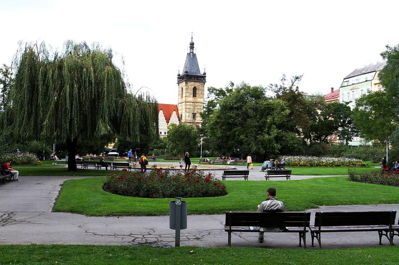 Apartment In City Centre Прага Экстерьер фото