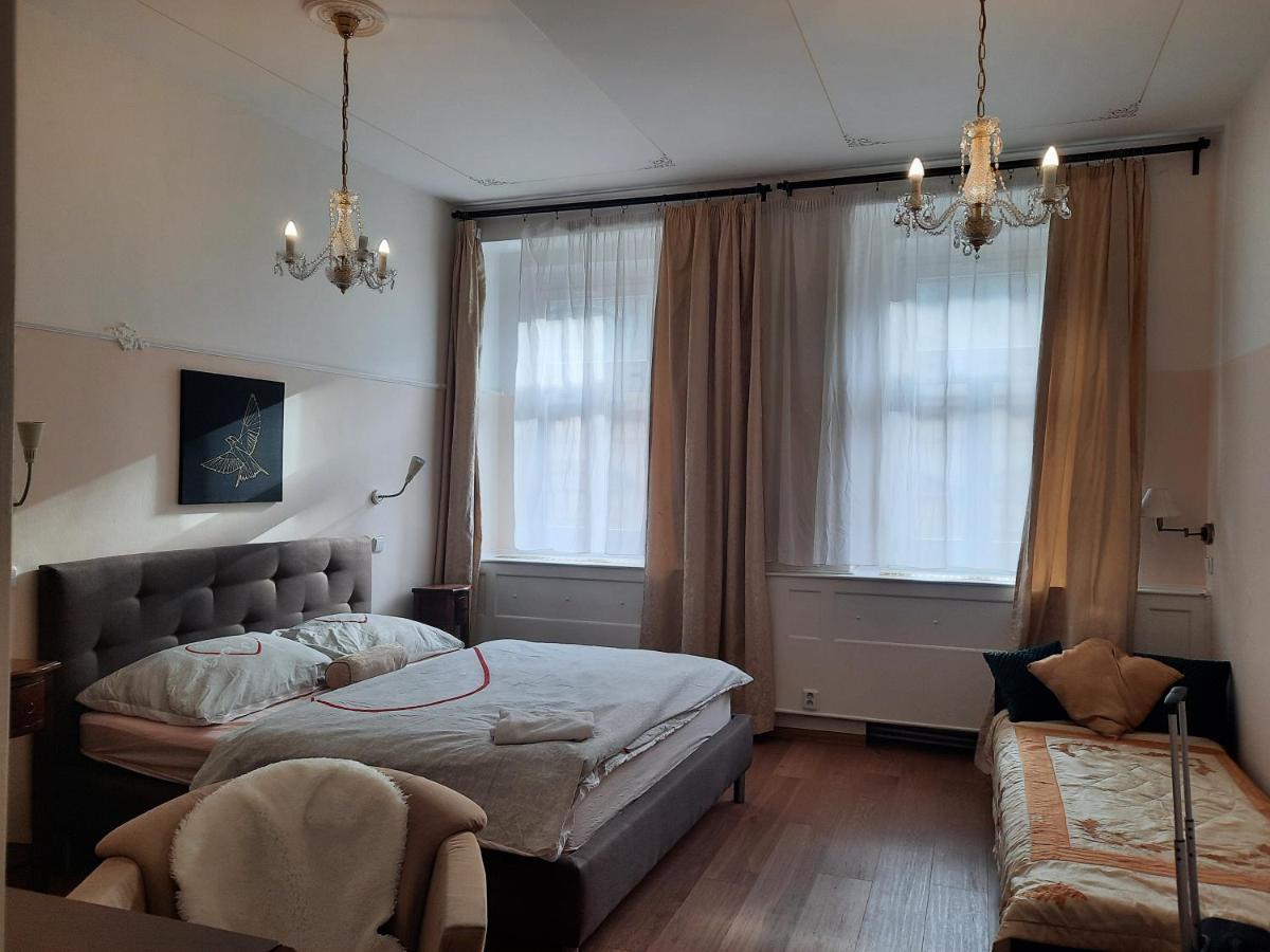 Apartment In City Centre Прага Экстерьер фото